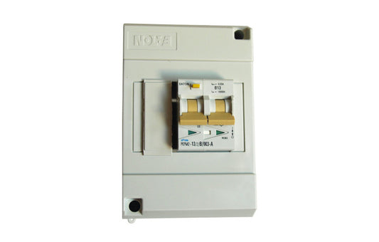 Fehlerstrom-Schutzschalter mit 13A Sicherung